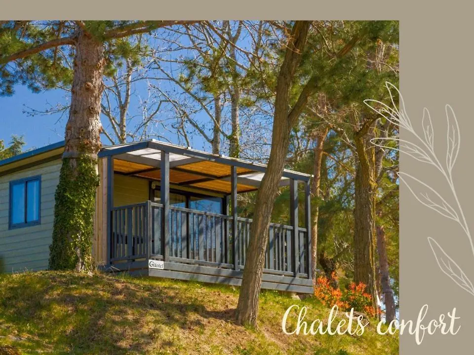 *** Camping Hotel De Plein Air Le Chanset Ceyrat France